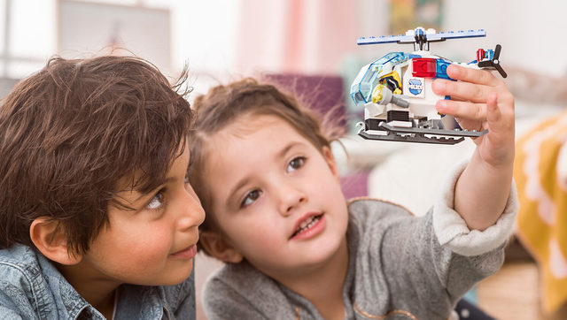 レゴ®ジュニア 組み立てかんたんスパイダーマン -   -  LEGO.com (24024)
