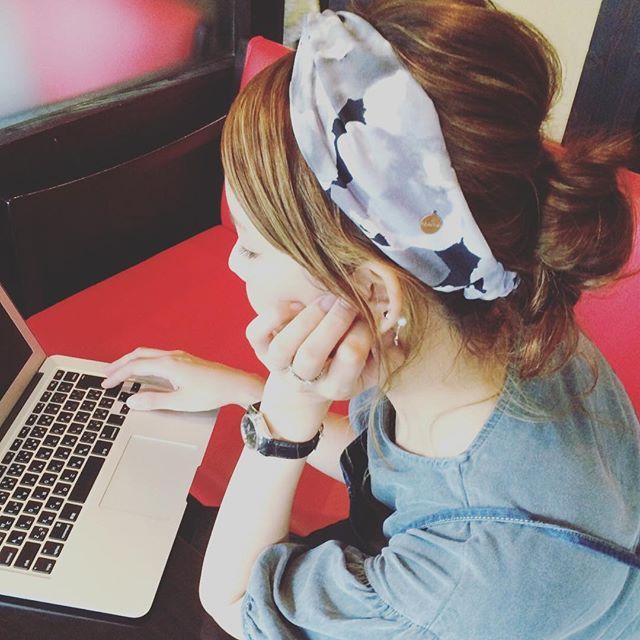 Instagram (41215)