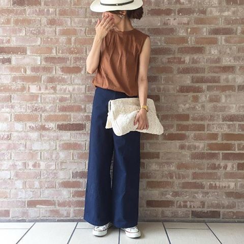 Instagram (43496)