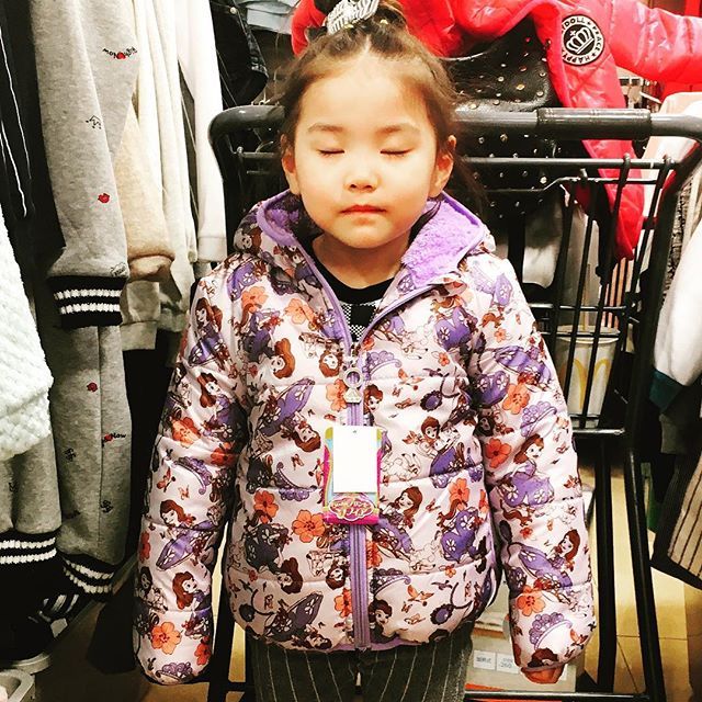 Instagram (67348)