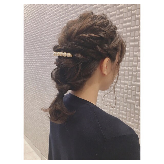Instagram (76744)