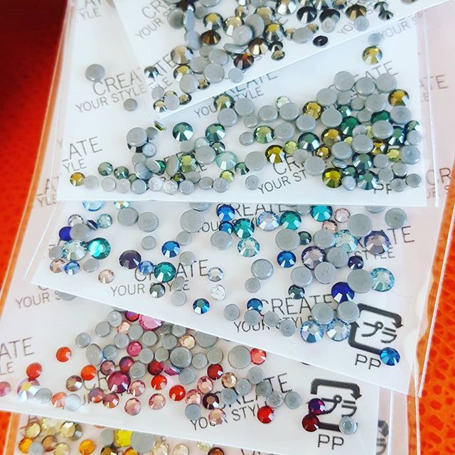 Instagram (84679)