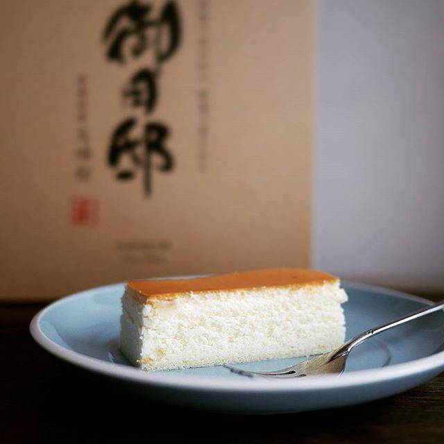 Instagram (89590)