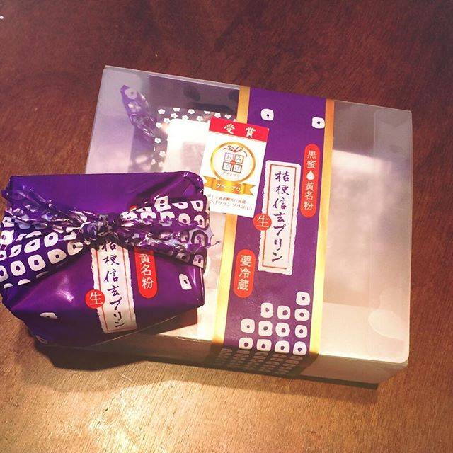 Instagram (89932)