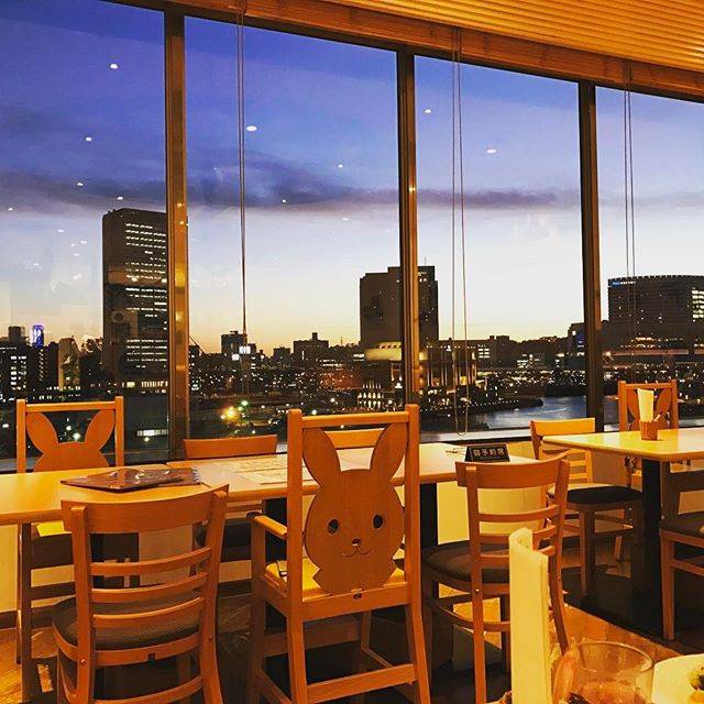 Instagram (90169)