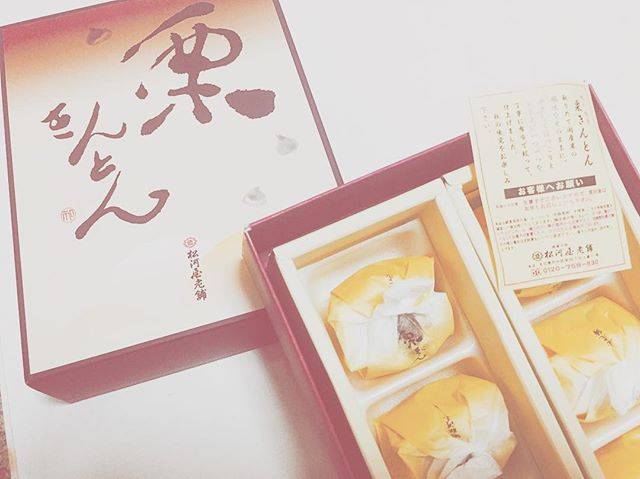 Instagram (90208)