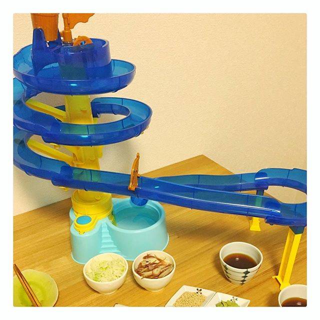 Instagram (96555)