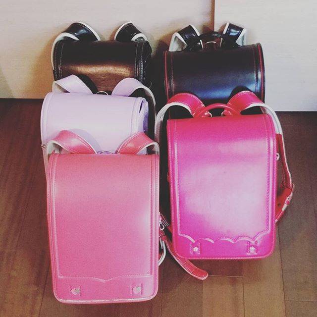 Instagram (99711)