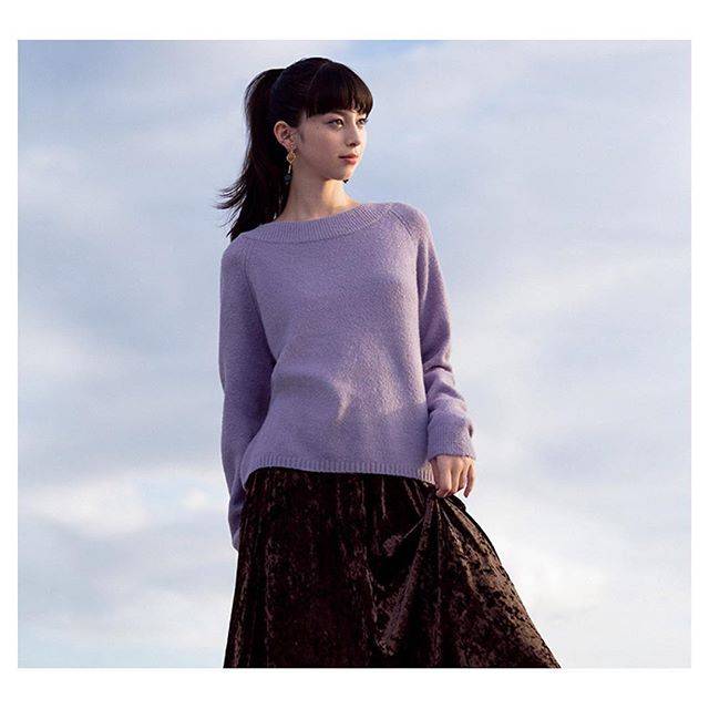 Instagram (128647)