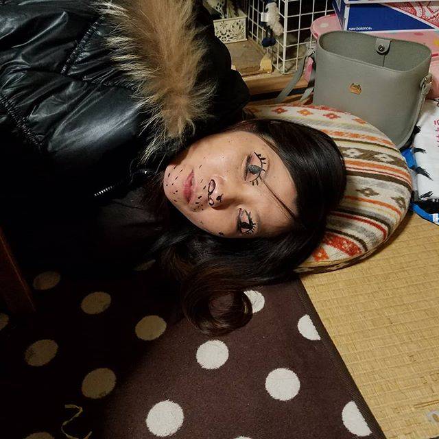 fuku〓Q on Instagram: “起きたら怒るぞ💥　(笑)#子供のいたずら#俺のせいなるじゃろぉ” (197656)