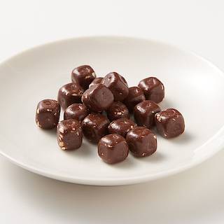 食物繊維を含んだチョコレートが使われています。クラッシ...